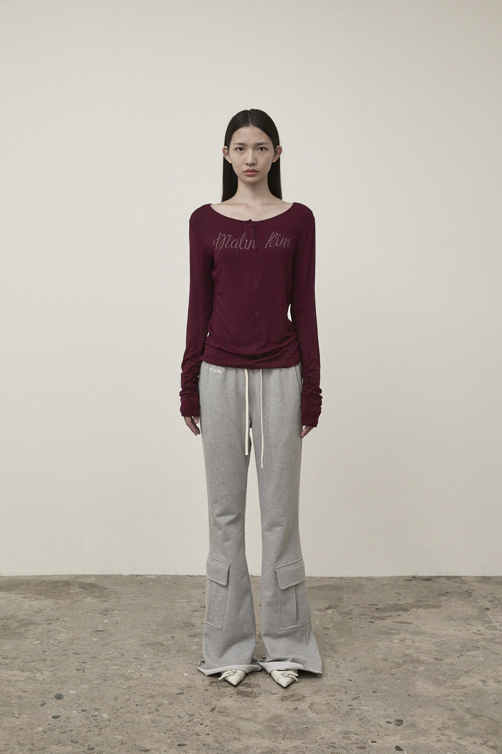 [matinkim] HENLY NECK SHIRRING TOP IN BURGUNDY
