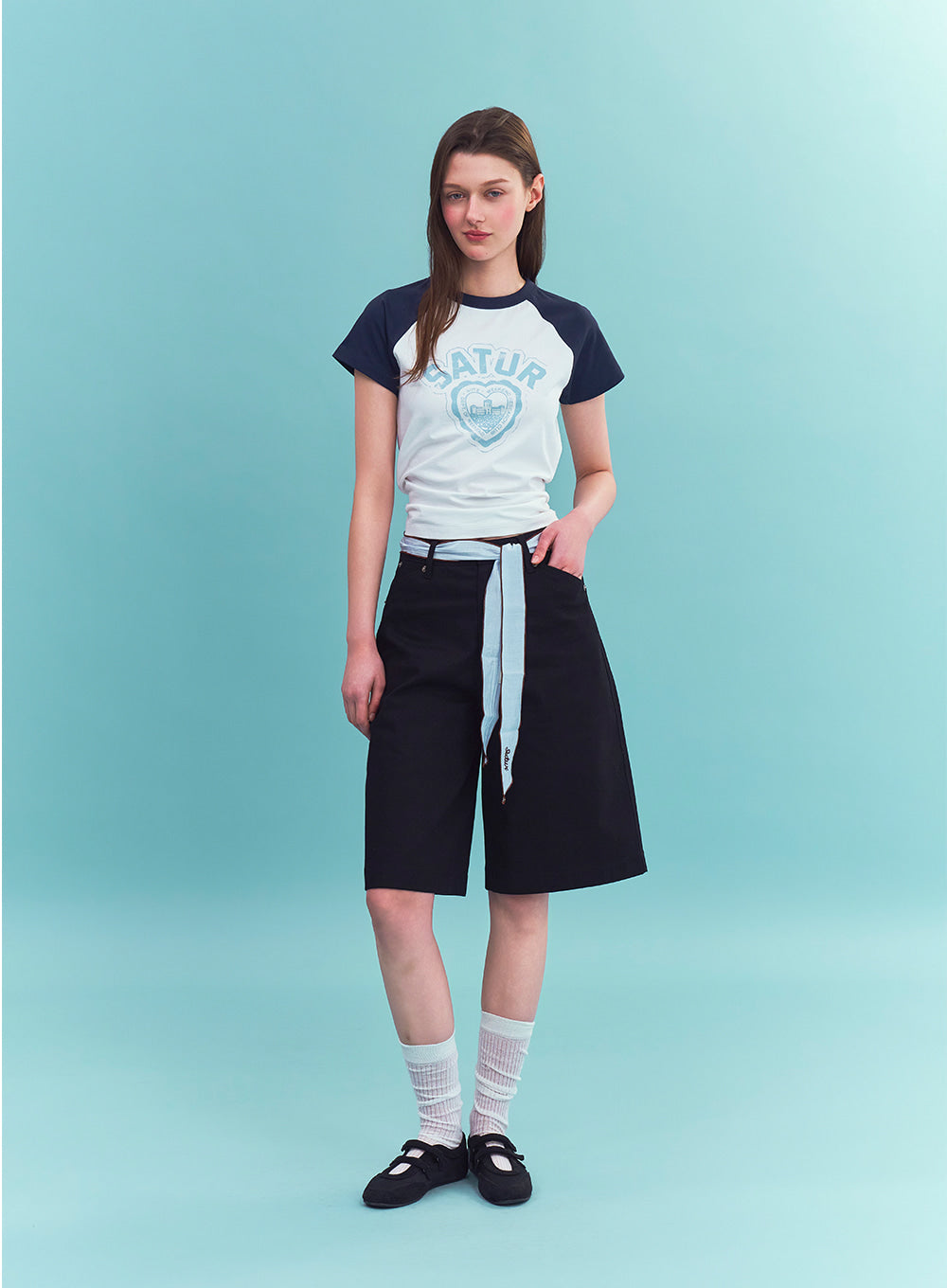 Satur (W) Heart Graphic Raglan T-Shirt - White