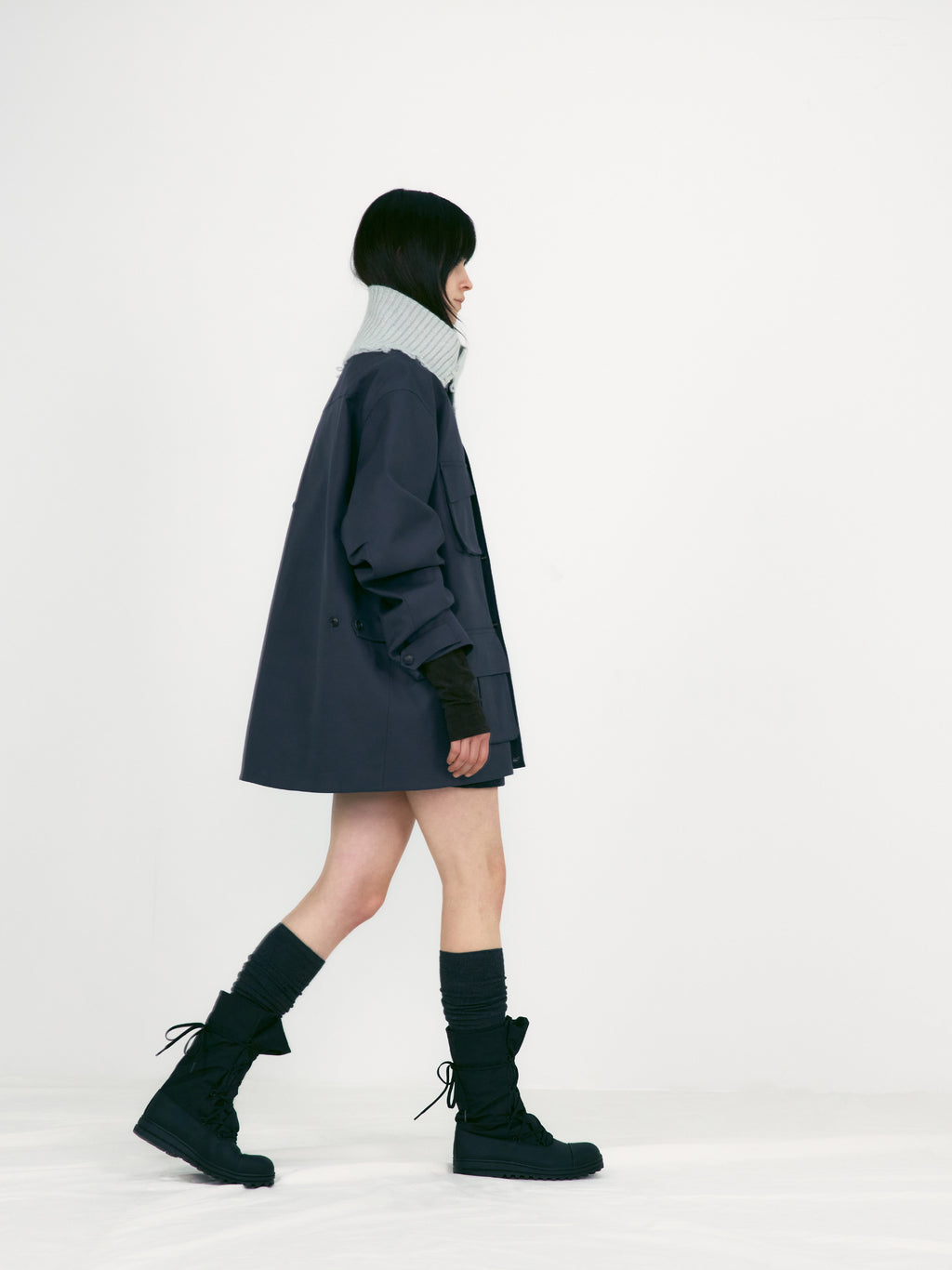 [low_classic] Damaged Knit Neck Warmer
Light Grey