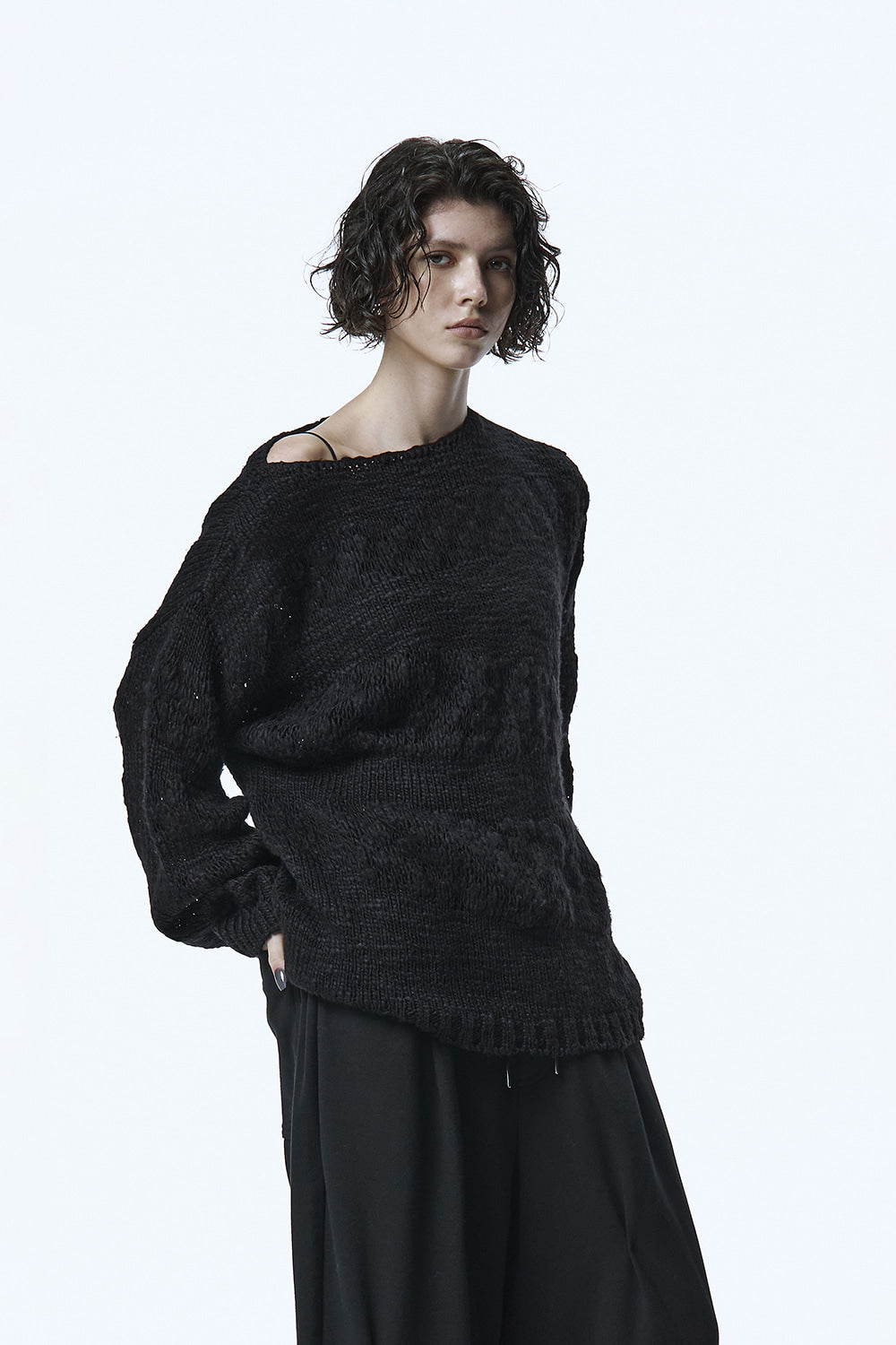 Treemingbird Blended Texture Knit Pullover Black