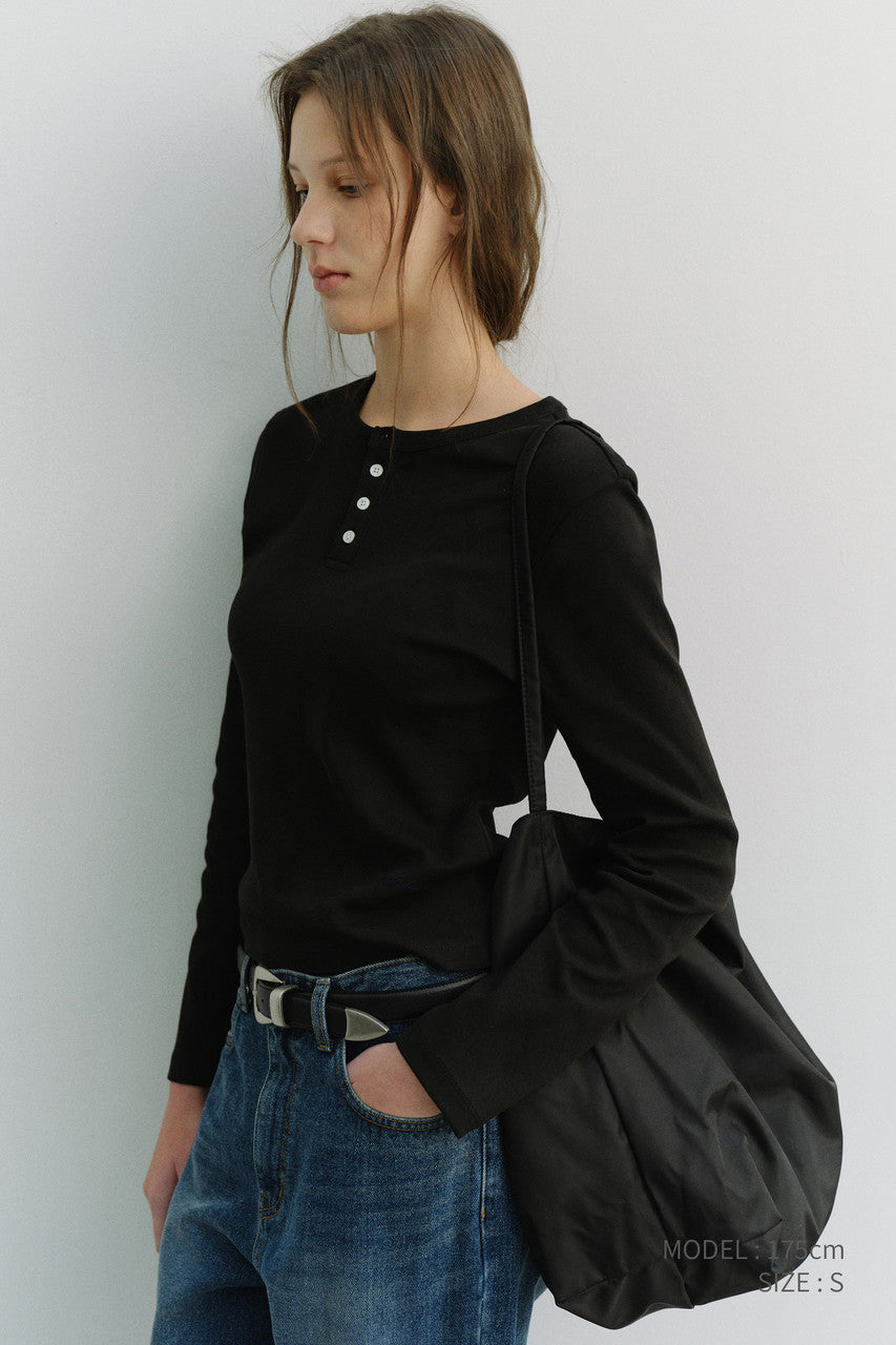 Dunst Unisex Henley-Neck T-Shirt Black