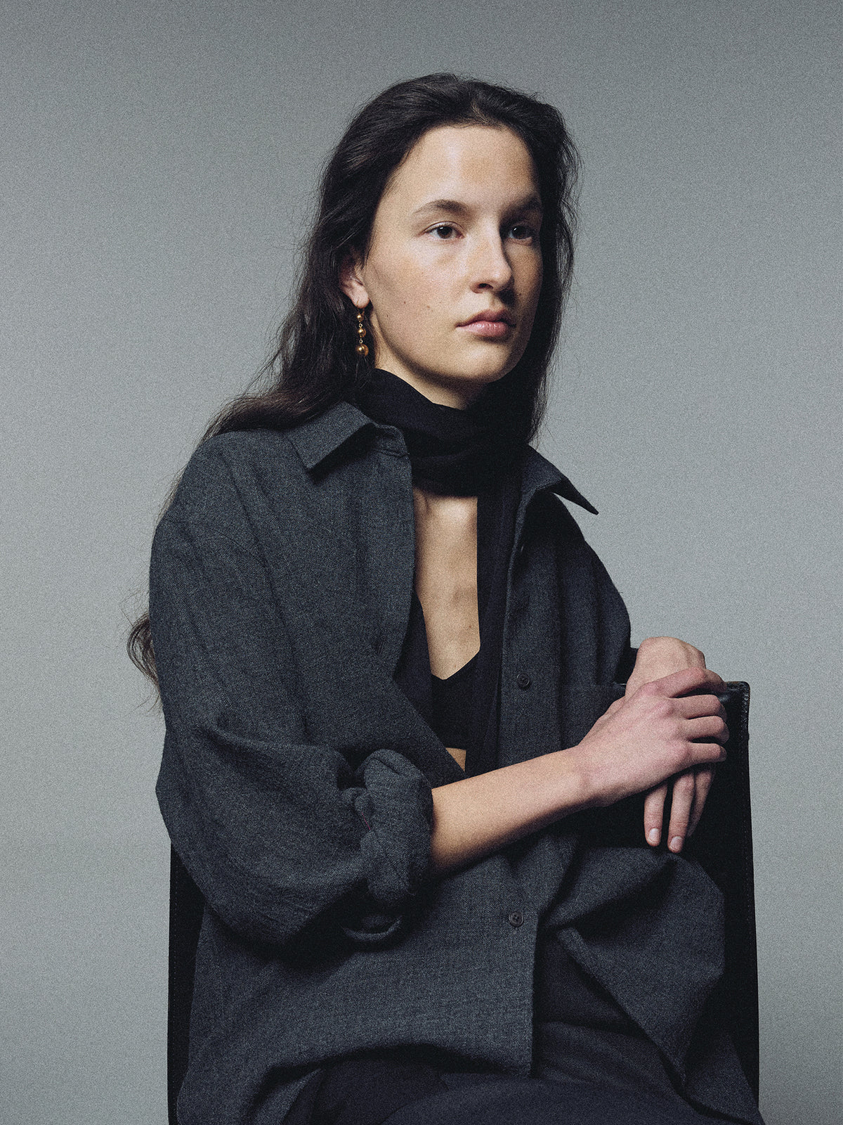 Nothing Written Pinué Wool Shirt (Charcoal)