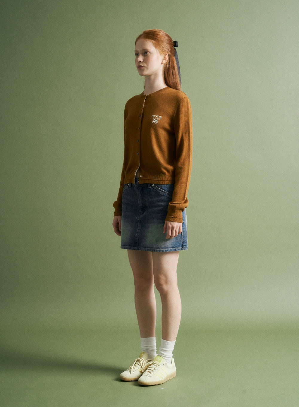 [satur] (W) Loren Basic Crew Neck Fine Cardigan - Camel