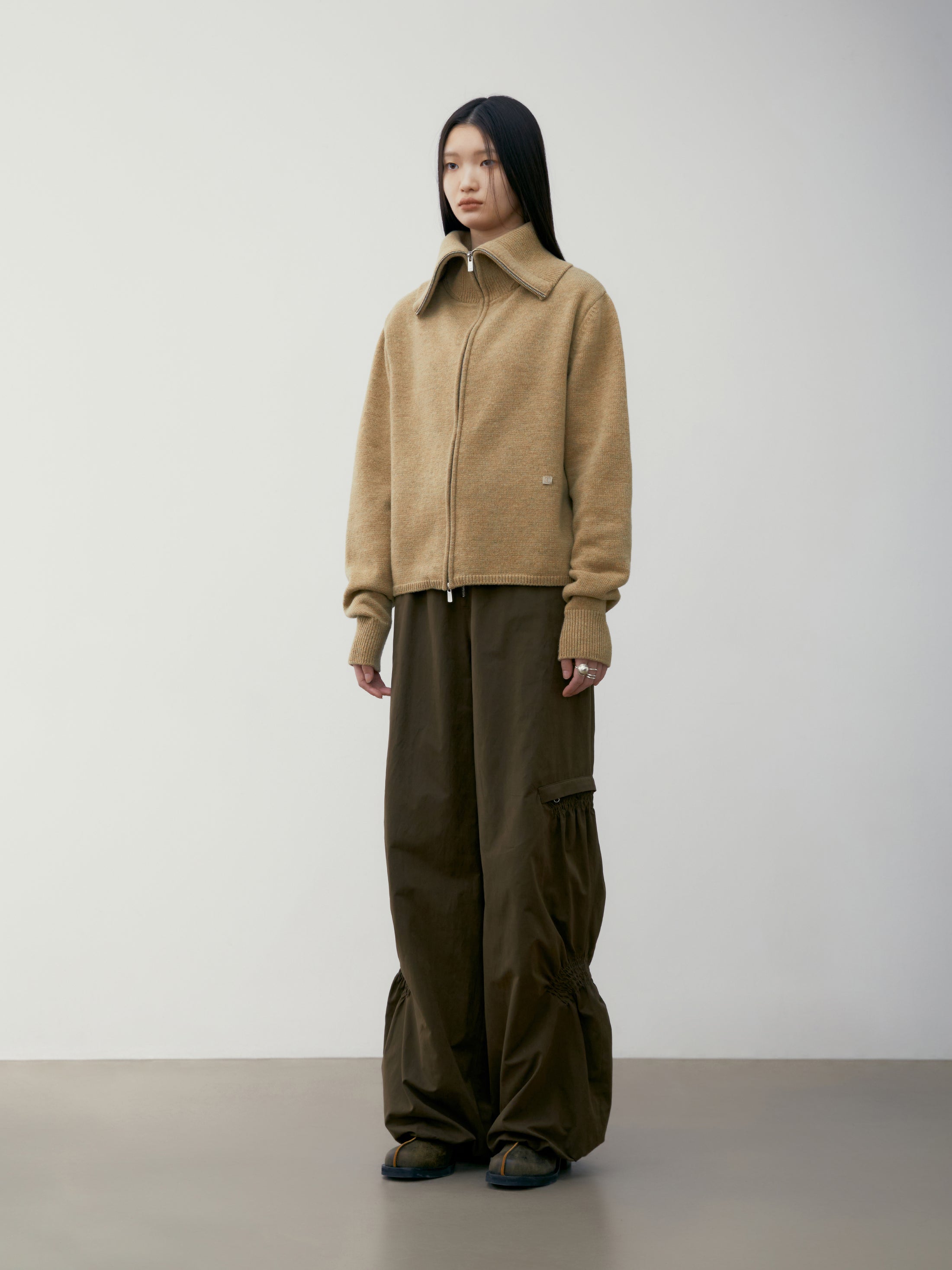 [low_classic] FULL ZIP-UP KNIT TOP
MUSTARD