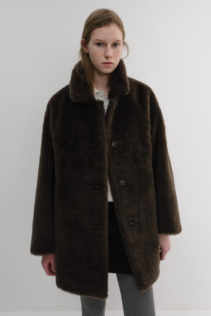 Dunst Fluffy Fur Jacket Brown