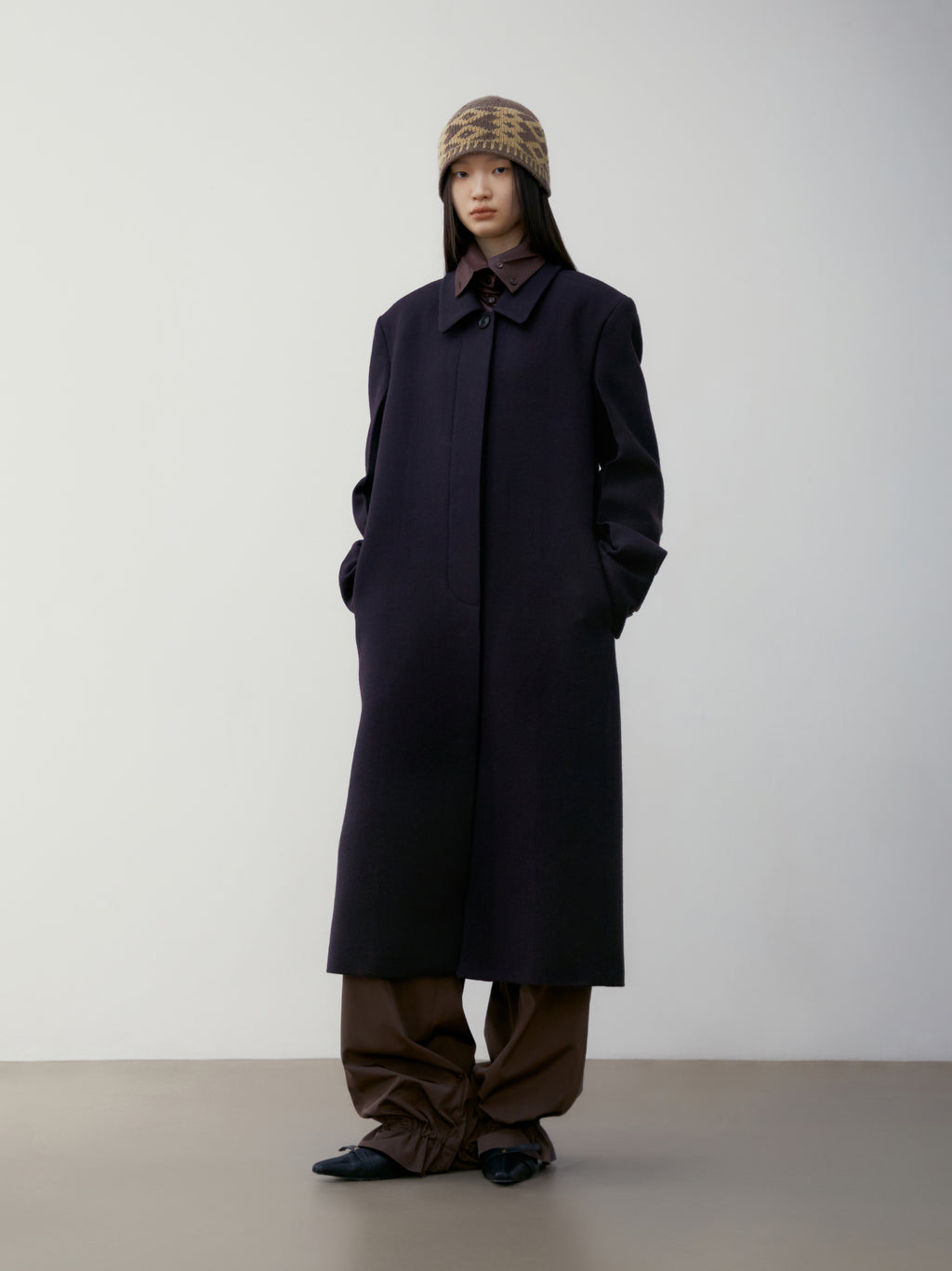[low_classic] WOOL TWILL SINGLE MAC COAT
BLACK PURPLE