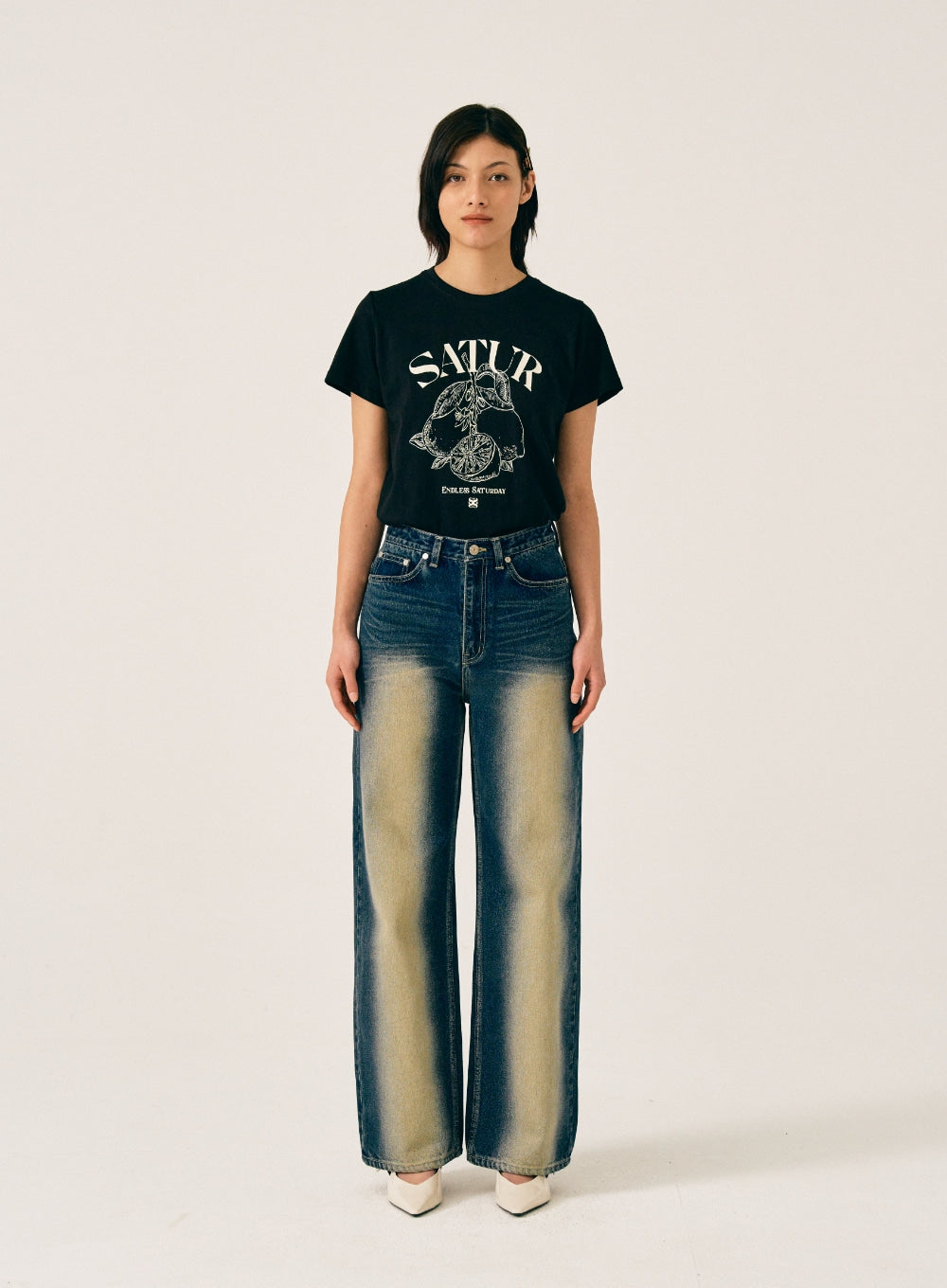 [satur] (W) Capri Citron Drawing Summer Graphic T-Shirt - Classic Black