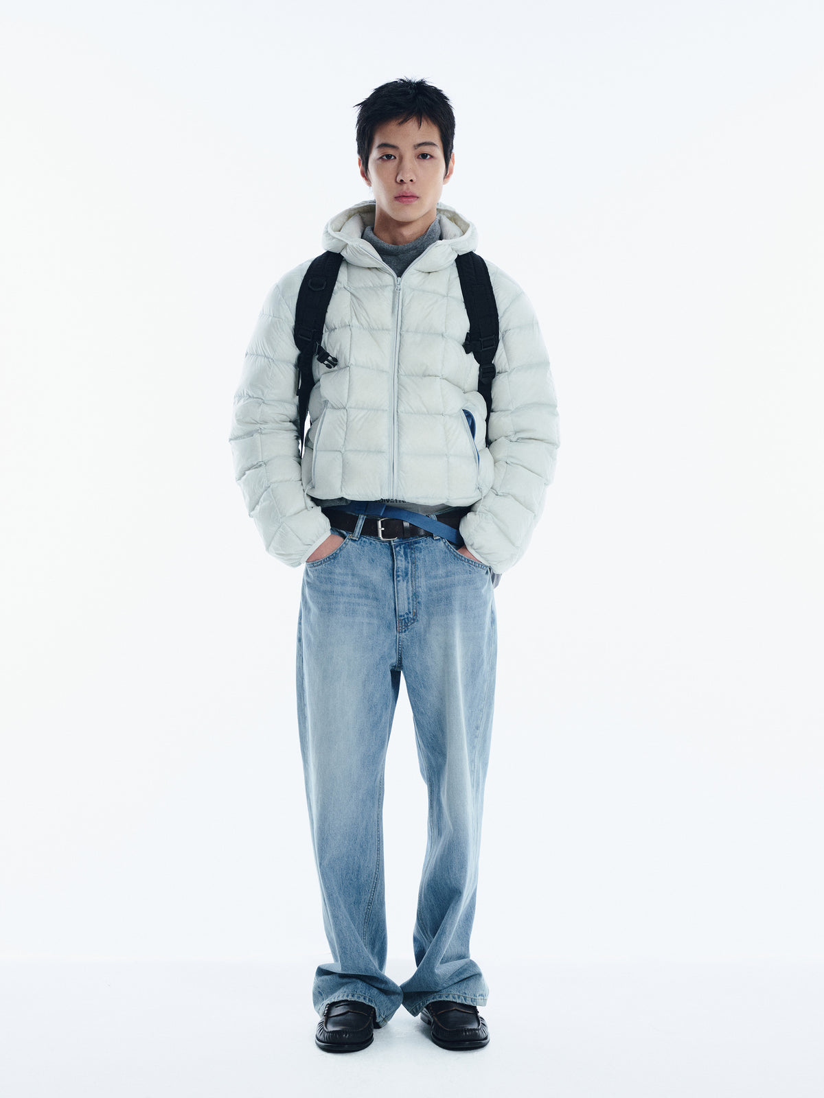 Low Classic Light Down Jacket Silver