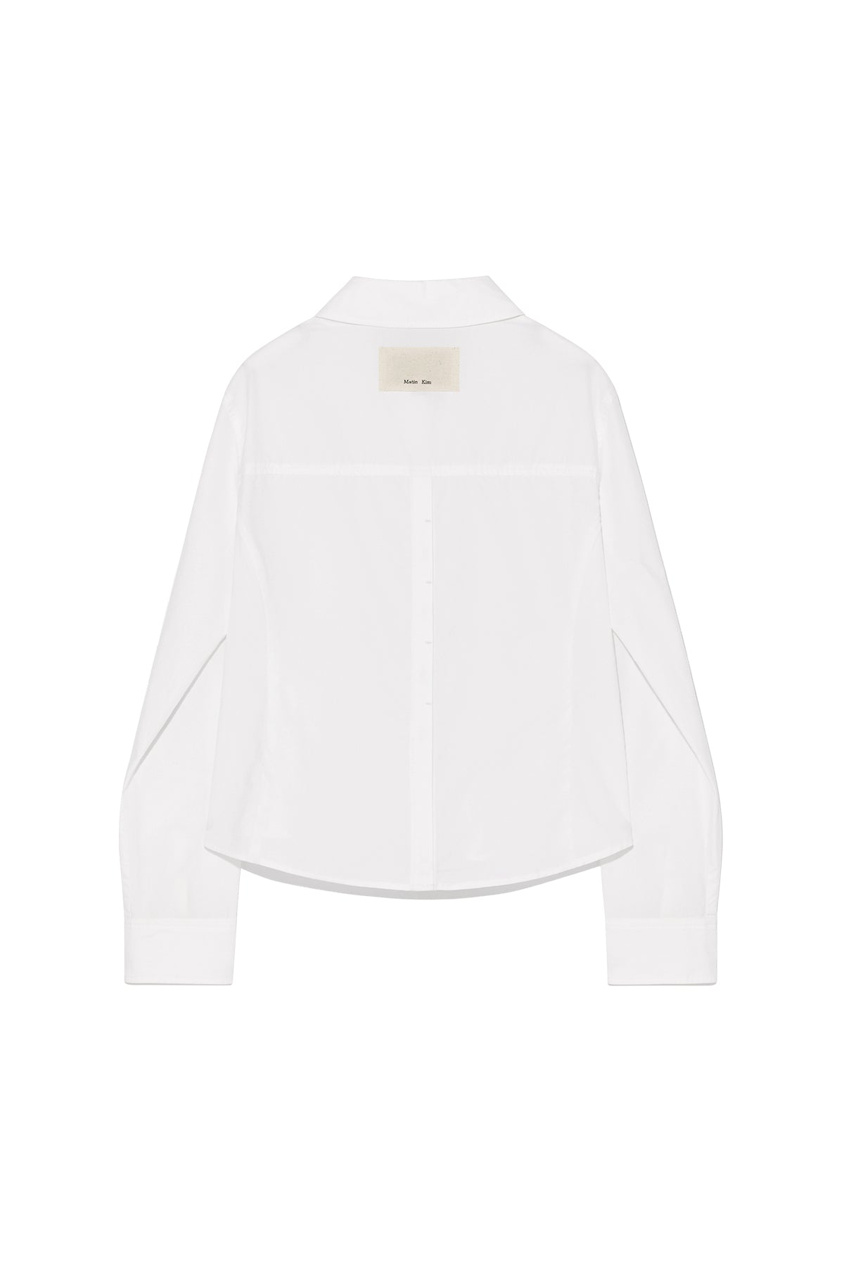 [matinkim] BACK BUTTON POINT SHIRT IN WHITE
