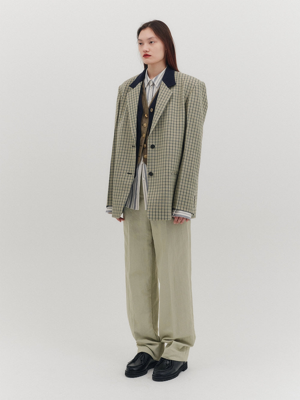 EENK Contrast Trim Single-Breasted Blazer - Sage Green