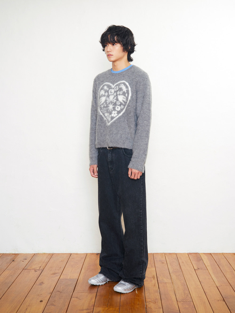 Low Classic Semi Wide-Leg Jeans Black