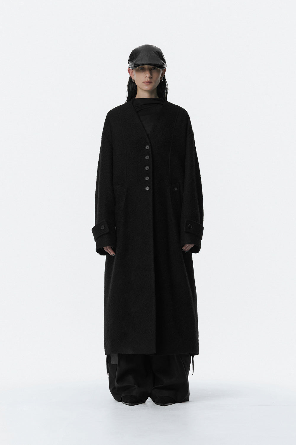 Treemingbird Boucle Wool Long Coat Black