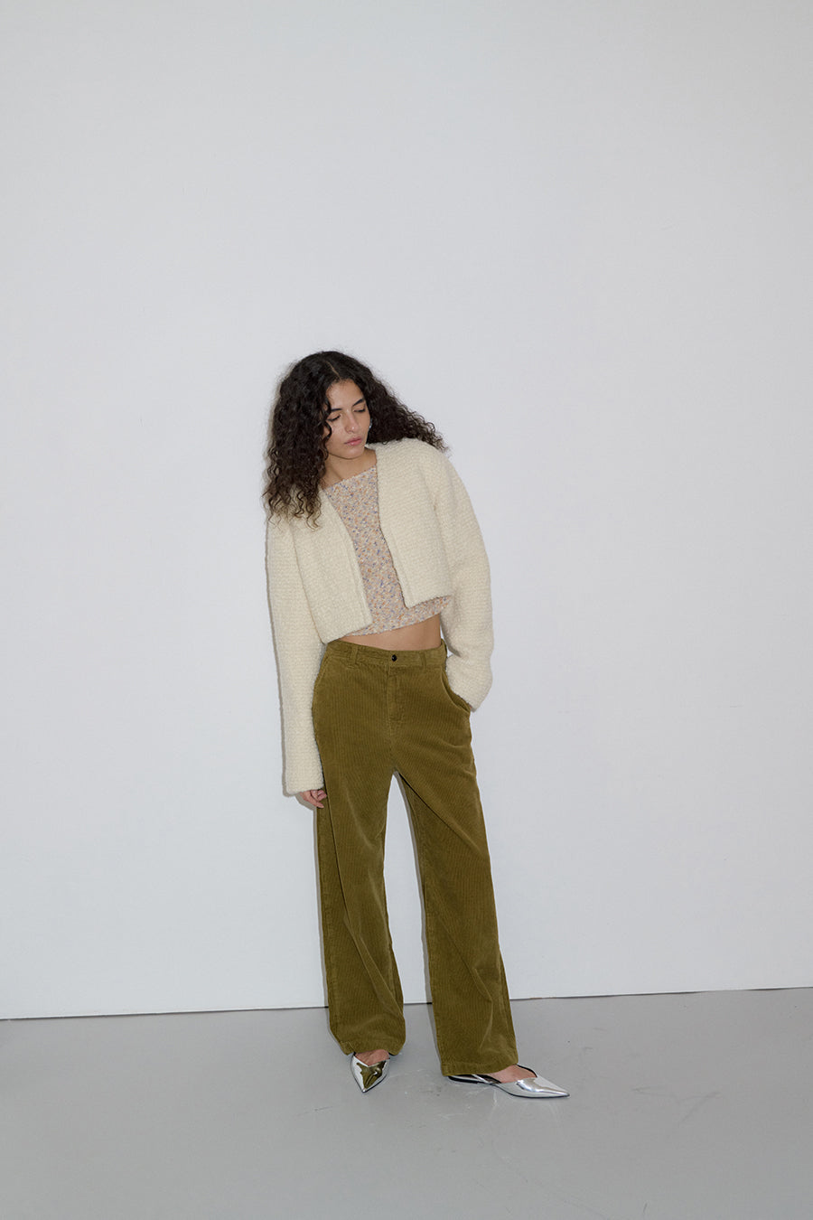 Overdueflair Boucle V Crop Cardigan