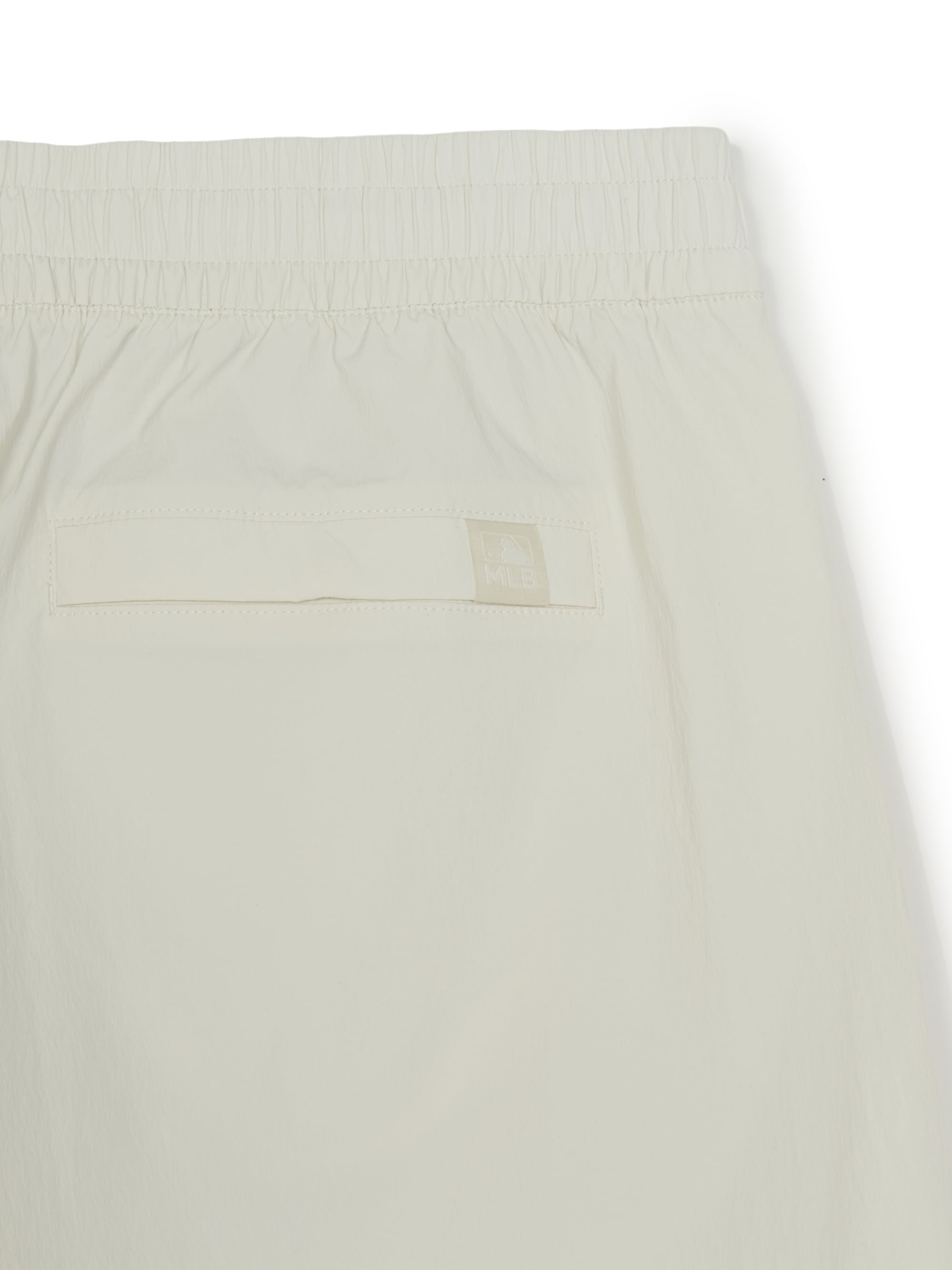 MLB Korea Gorpcore Woven Multi Cargo 9in Shorts