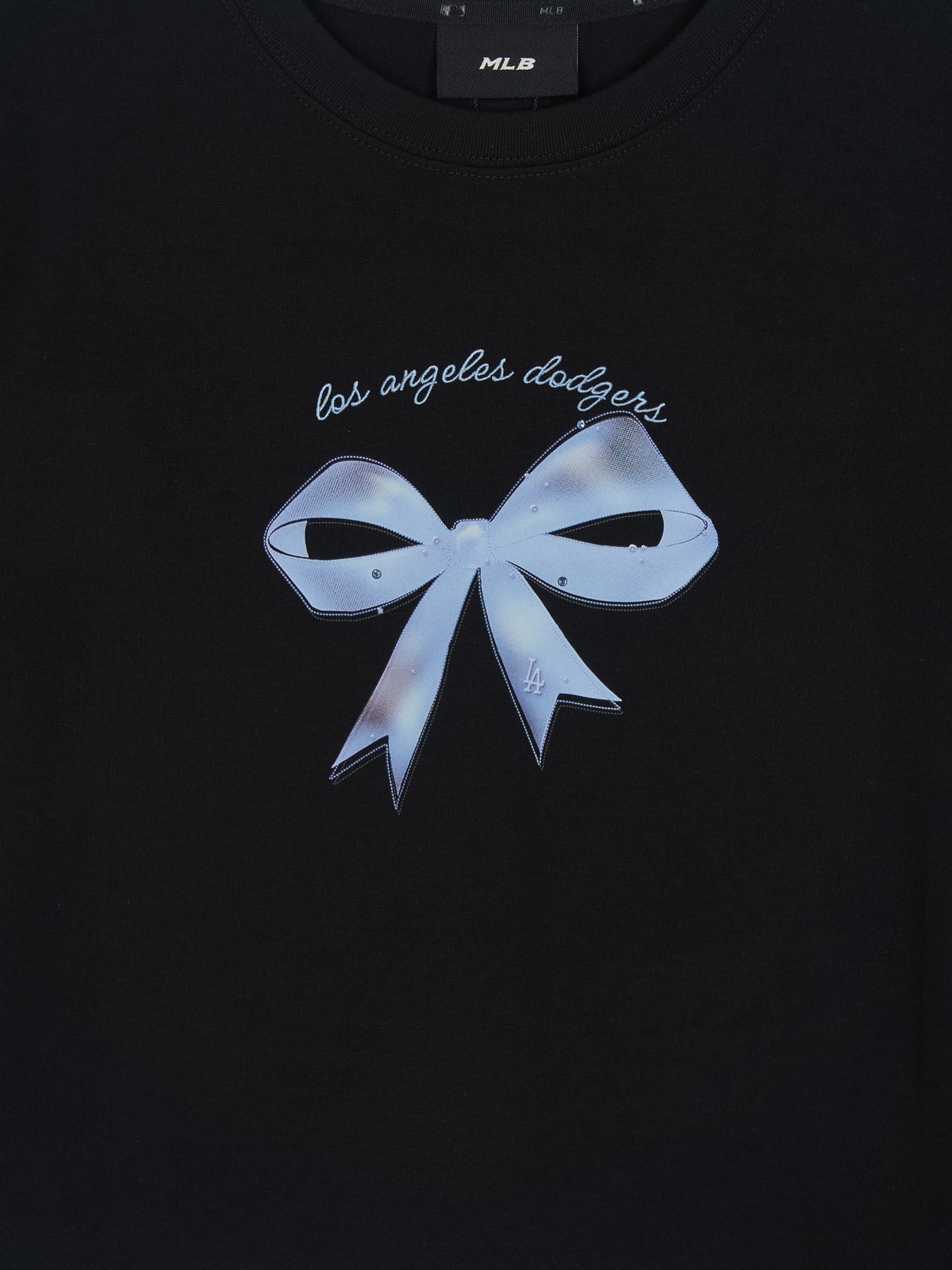 Mlb Women's Bow Tie Graphic Slim Semi Crop T-Shirts