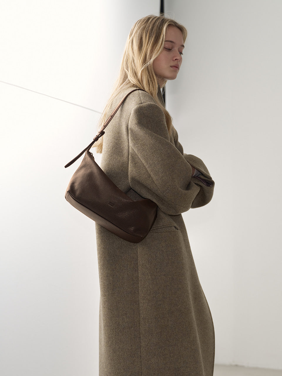 Facade Pattern Allen Bag chocolate