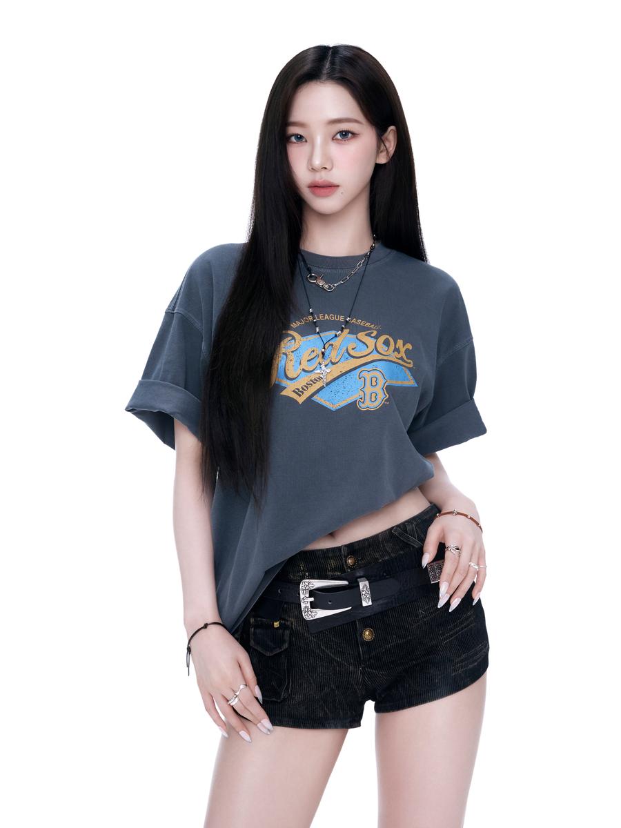 Clothing in red - Premium quality product image