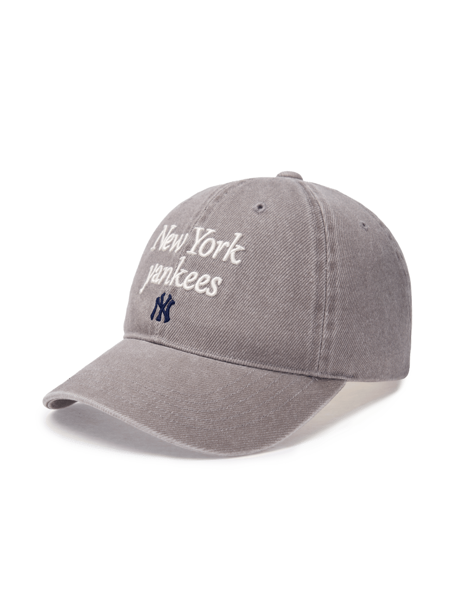 Varsity Lettering Washed Unstructured Ballcap New York Yankees