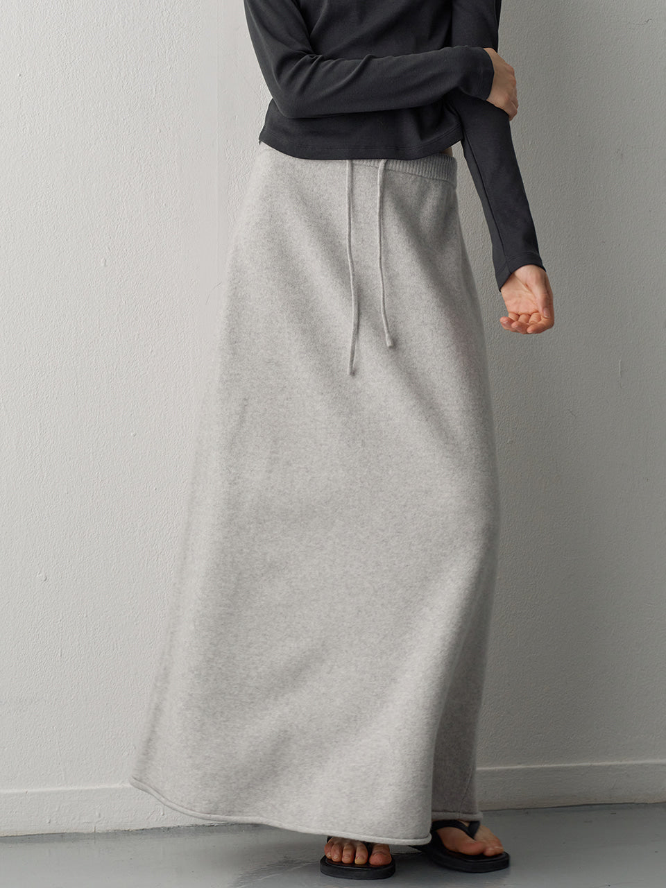 Facade Pattern Cashmere Knitwear Maxi Skirt light grey