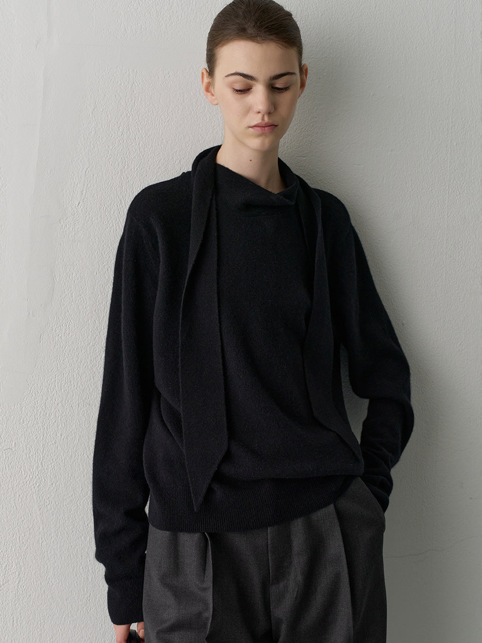 Facade Pattern Cashmere Scarf Knitwear black