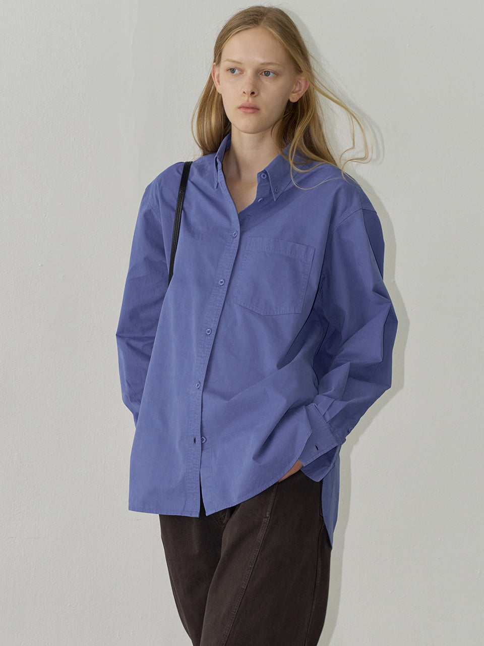 Facade Pattern Classic Button-Down Shirt blue
