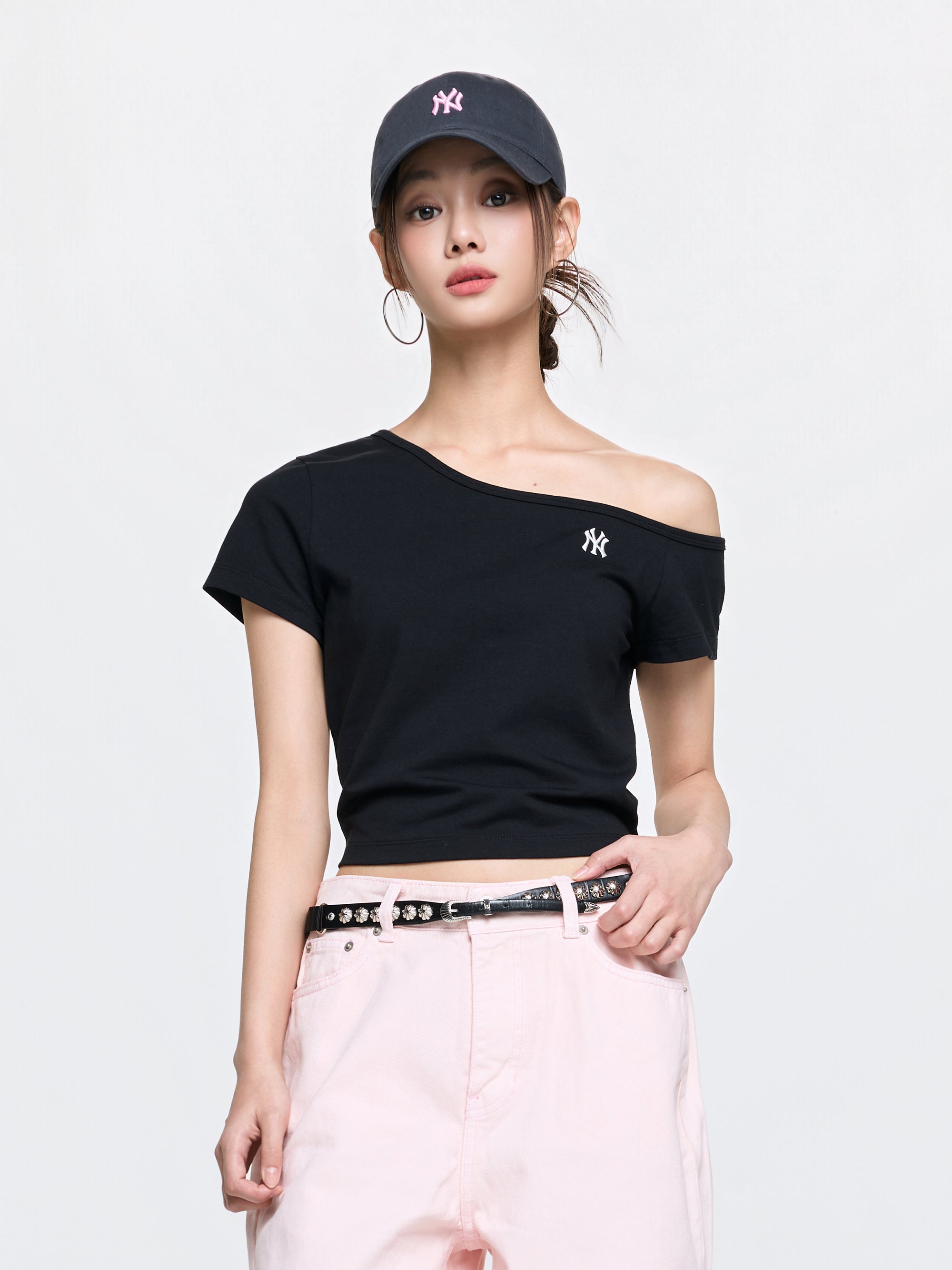 [mlb korea] Women's Basic Off Shoulder T-shirts