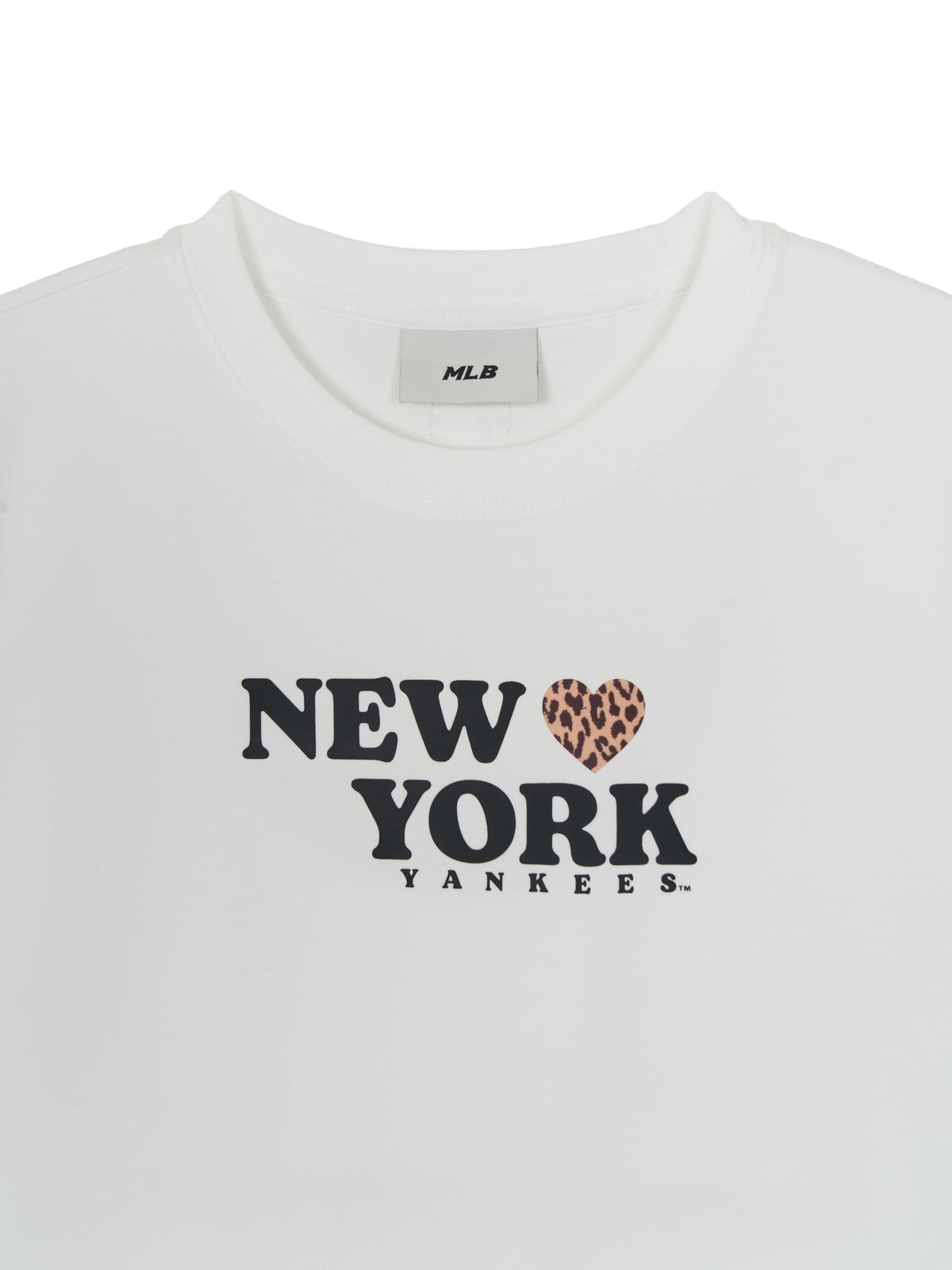 Mlb Women's Leopard Heart Lettering Slim Semi Crop T-Shirts