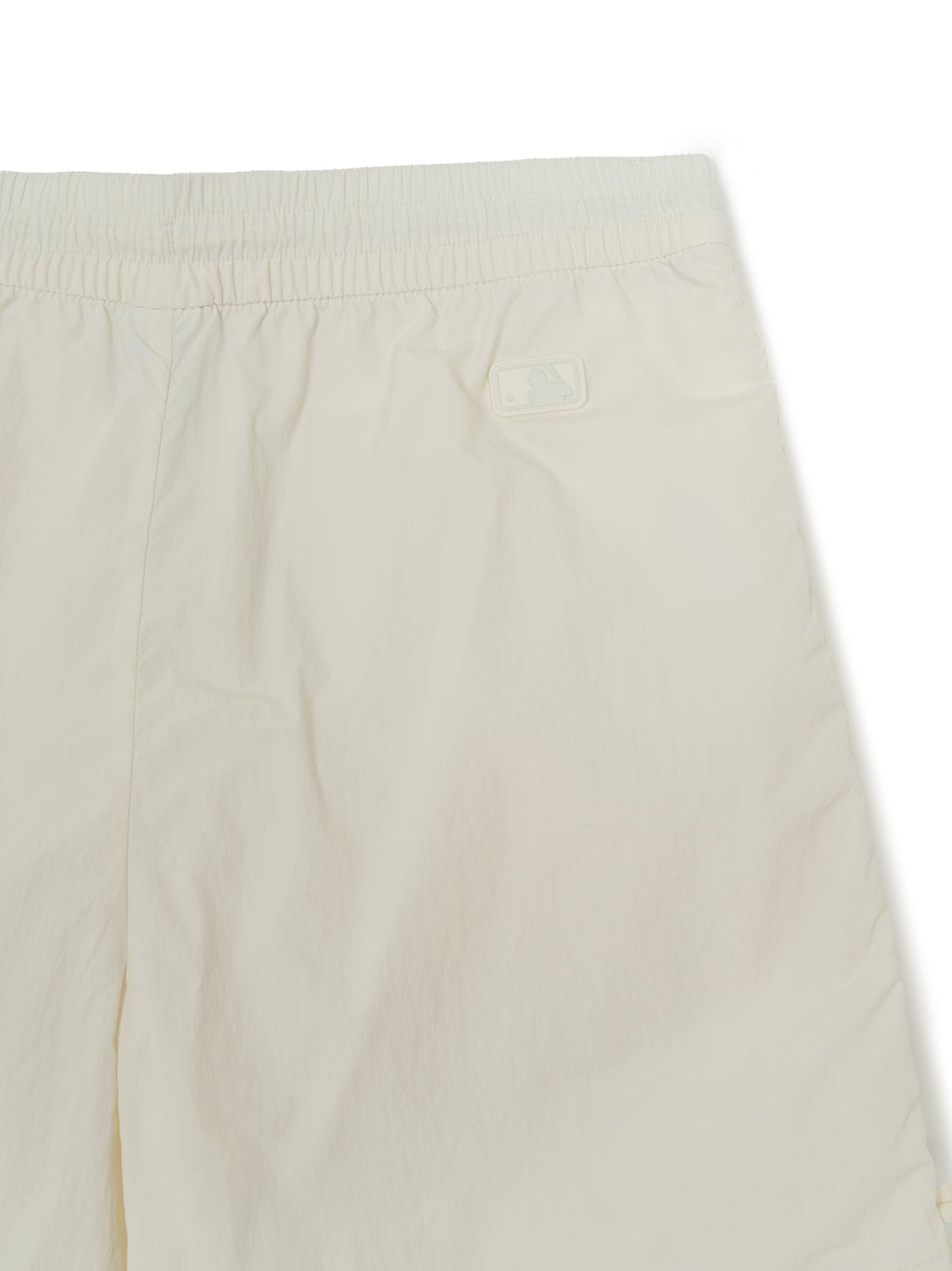 MLB Korea Women's Gorpcore Glossy Shirring 6in Shorts