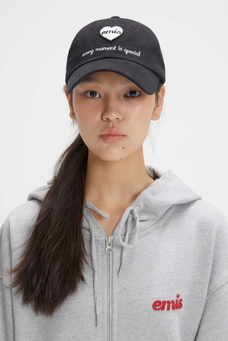 EMIS Heart Wappen Ball Cap-Black