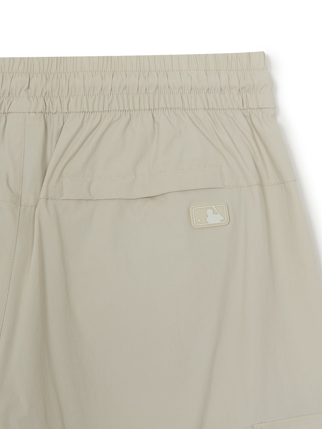 MLB Korea Basic Gorpcore Nylon Cargo 9in Shorts