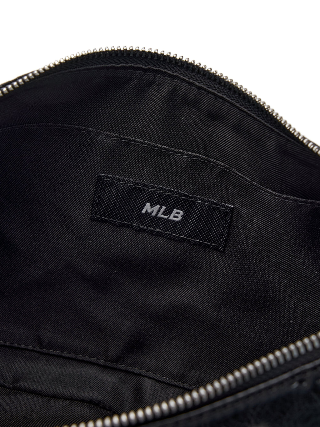 [mlb korea] * Classic Monogram Crack Embo Cross Bag