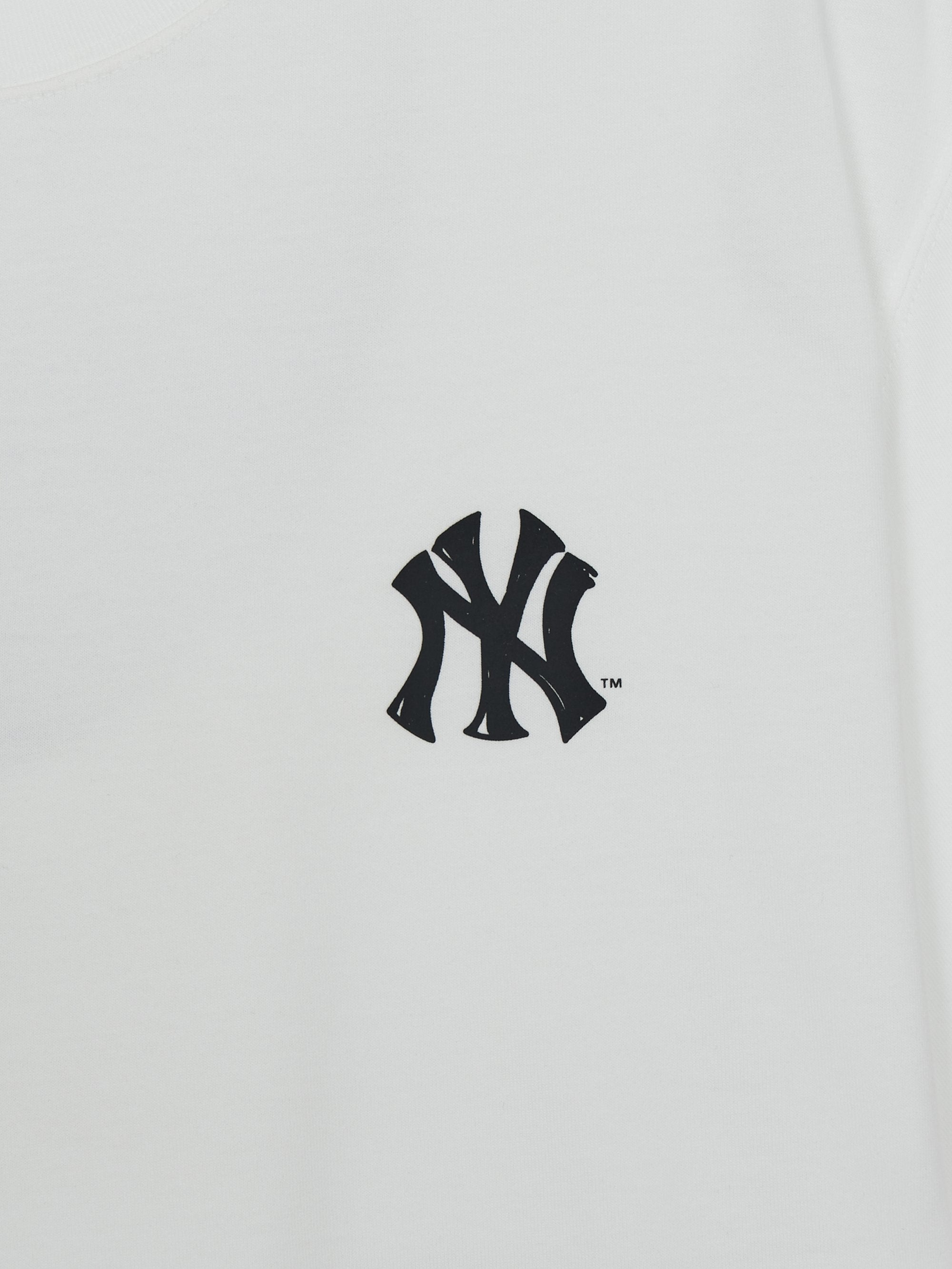 MLB Korea Basic Street Back Lettering Over Fit T-shirt