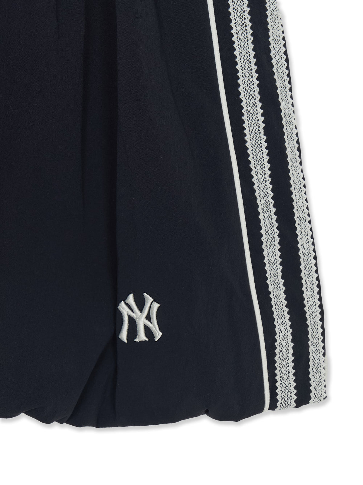 Mlb Women's Sportive Lace Tape Balloon Mini Skirt