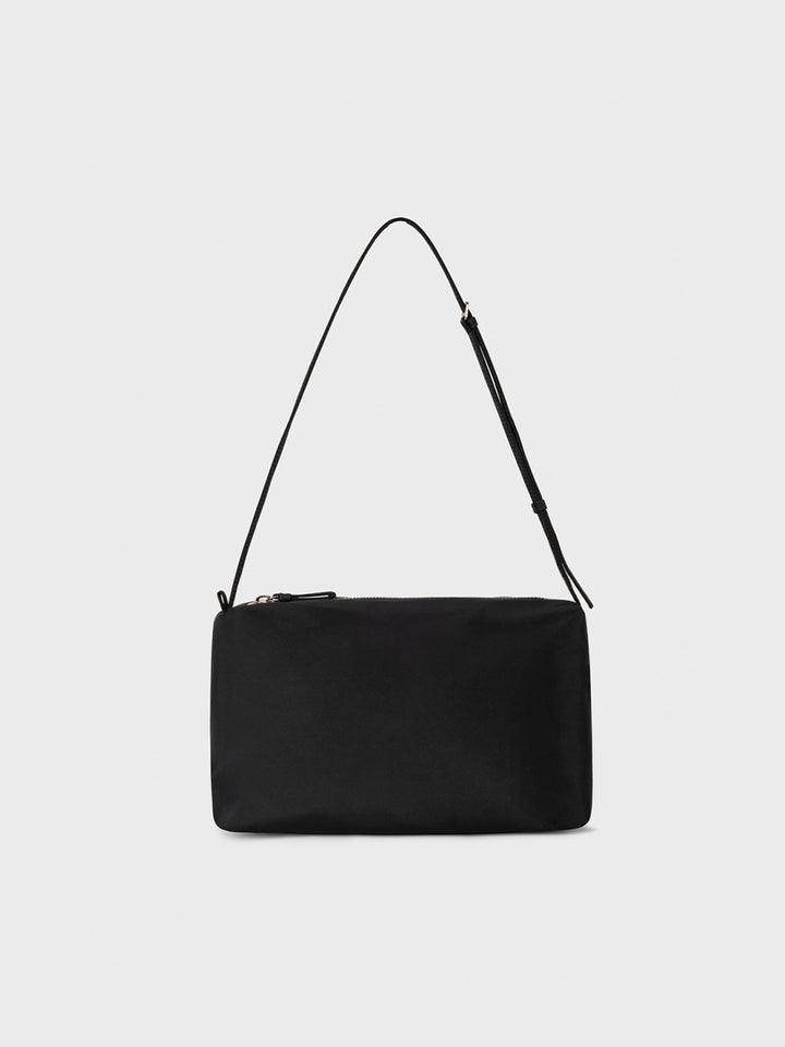 Low Classic Caramel Box Bag Black