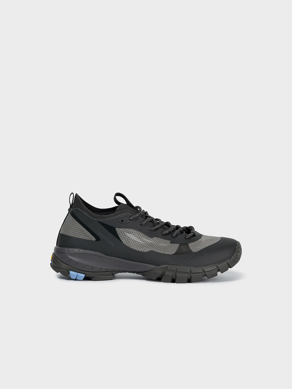 [Low Classic] Lc T-1 Vibram Sneakers_Charcoal