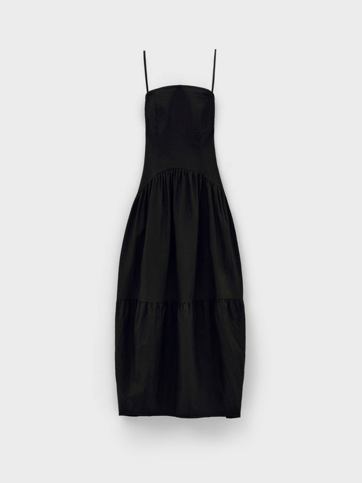 Low Classic Back String Gather Dress Black