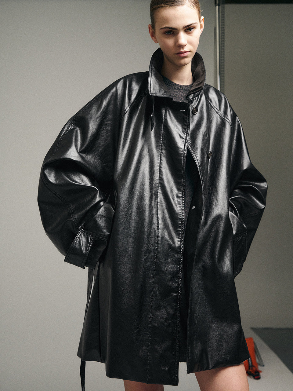 Facade Pattern Leather Belted Half Coat black
