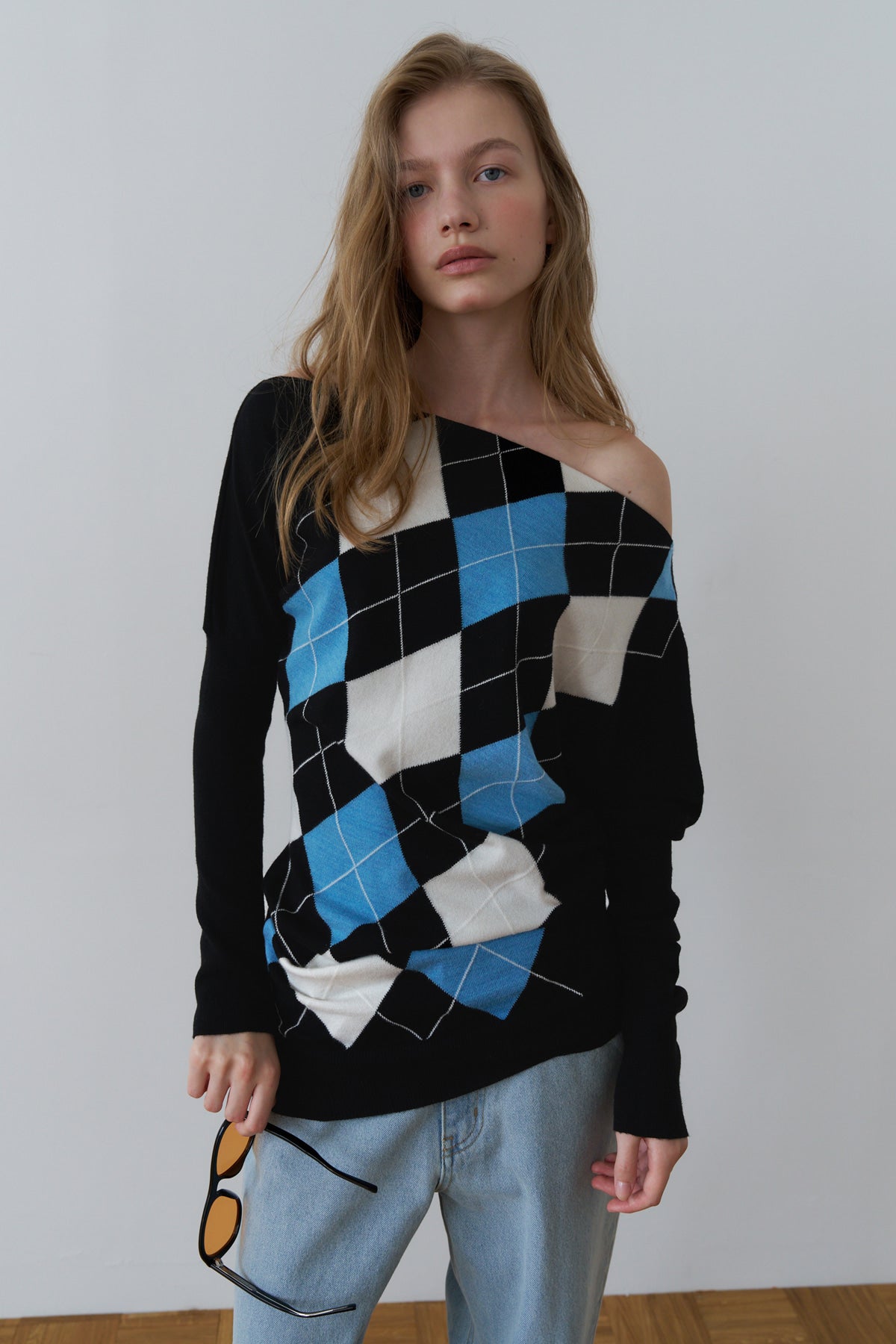 Overdueflair Asymmetric Drape Argyle Knit Mono Blue