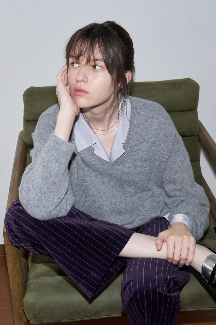 Overdueflair Relaxed Fit V-Neck Knit Melange Grey