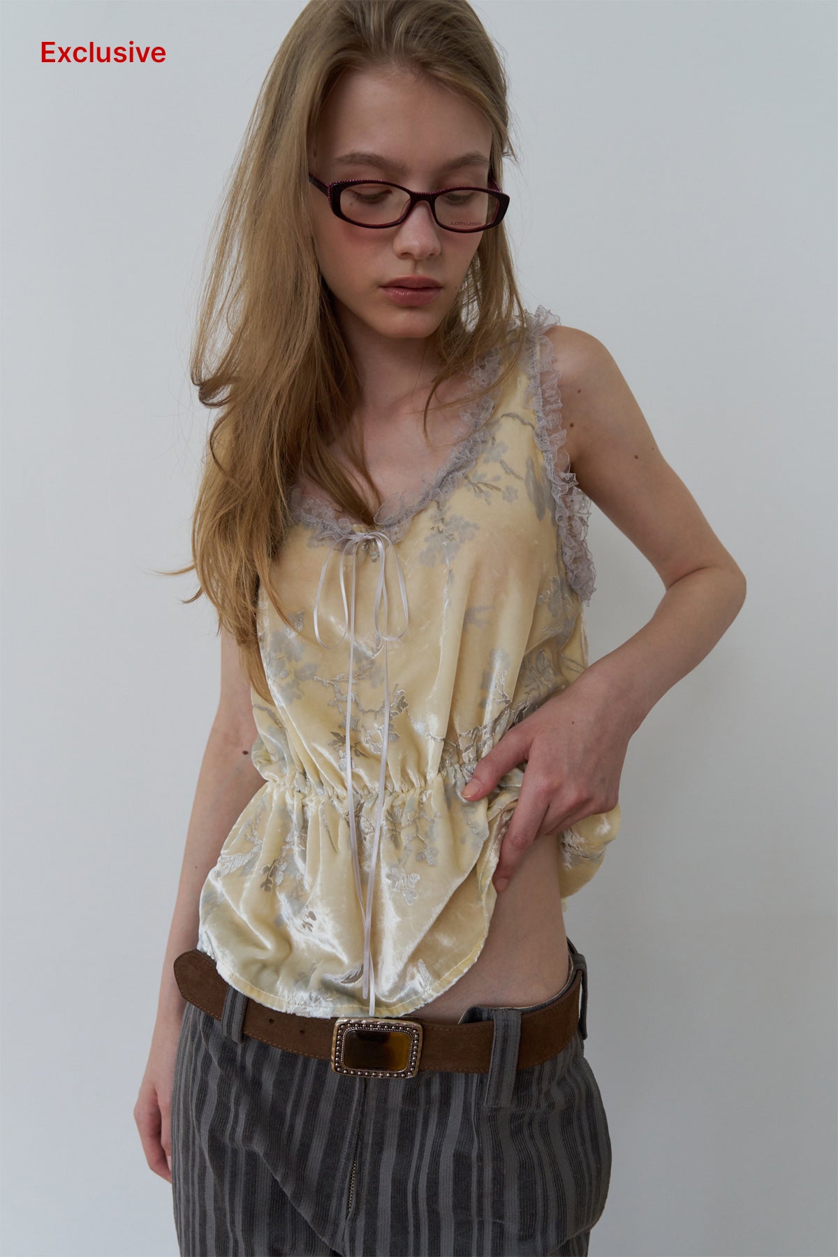 Overdueflair Velvet Lace-Trimmed Sleeveless Lemon