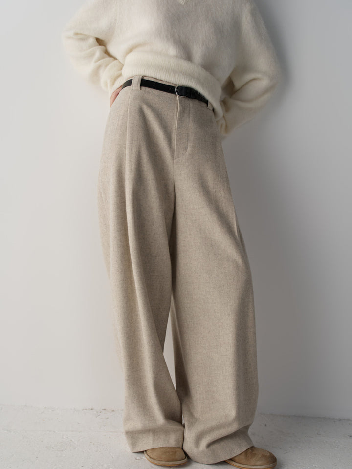 Facade Pattern Relaxed One-Tuck Banding Pants oatmeal