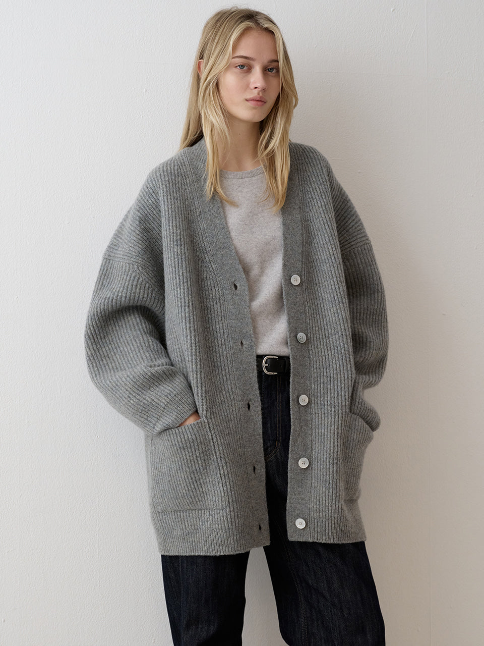 Facade Pattern Shetland Wool V-Neck Cardigan multi grey
