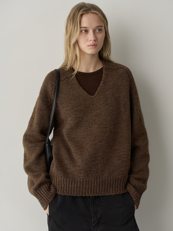 Facade Pattern Textured V-Neck Knitwear brown