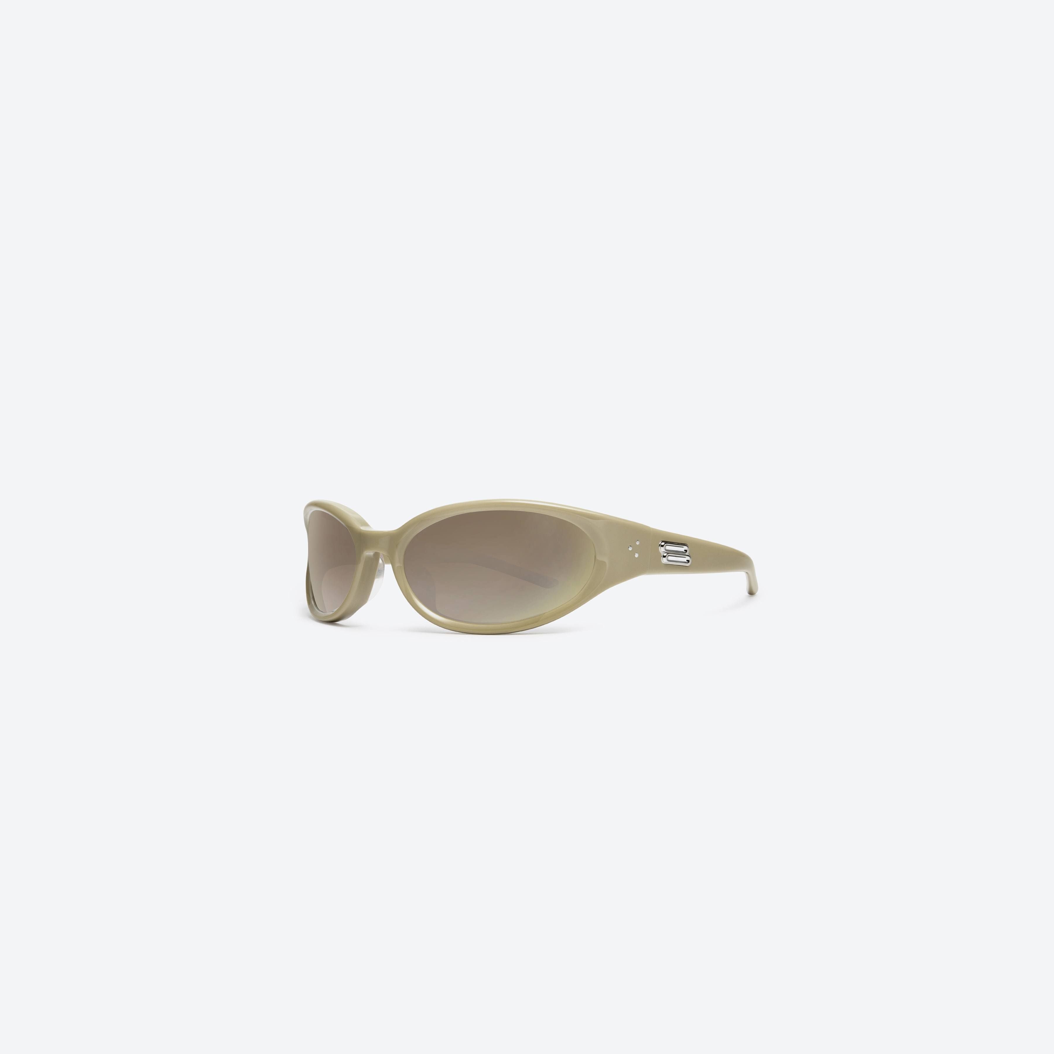 Gentle Monster Young Y10 yellow sunglasses, a premium Korean designer fashion accessory.