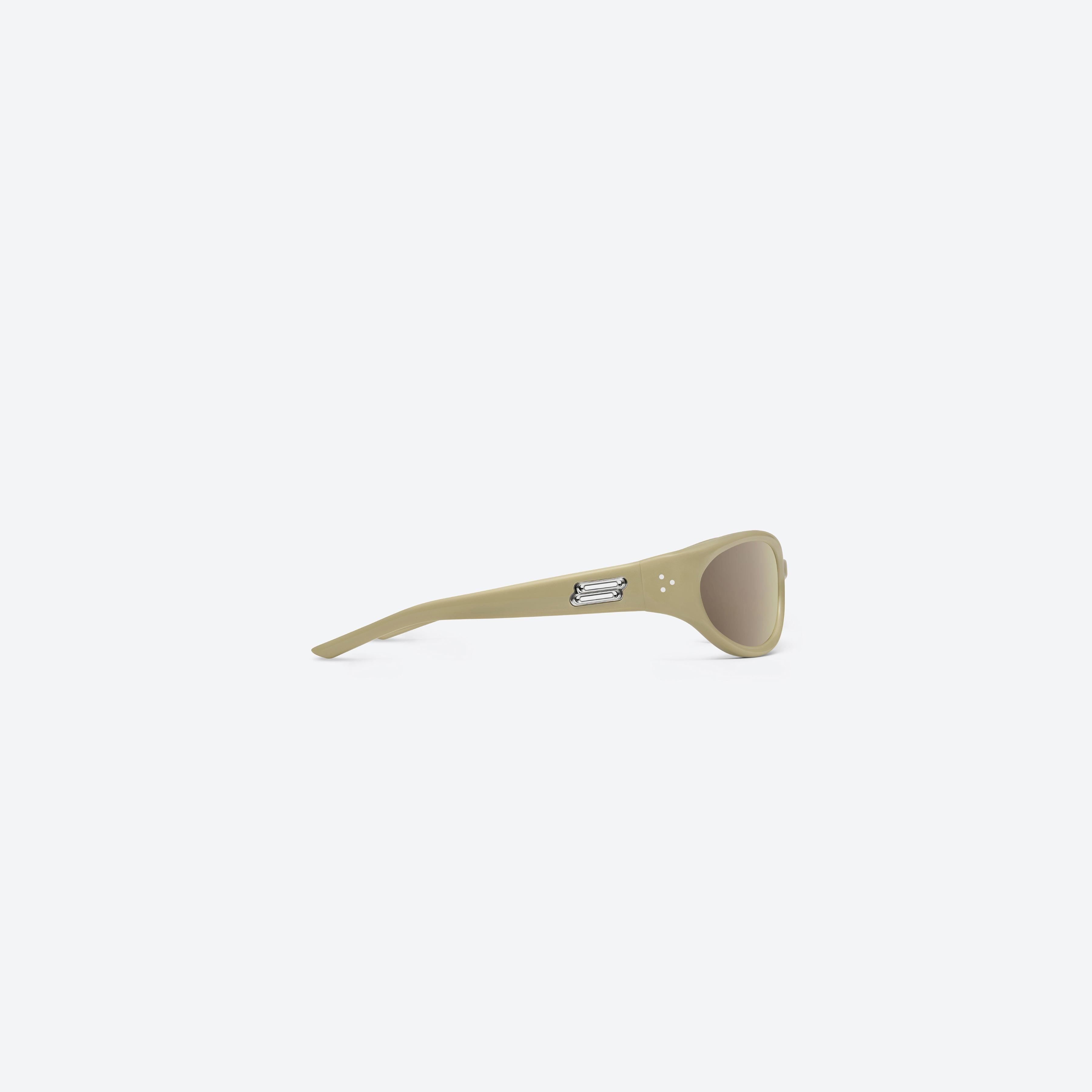 Gentle Monster Young Y10 yellow sunglasses, a premium Korean designer fashion accessory.