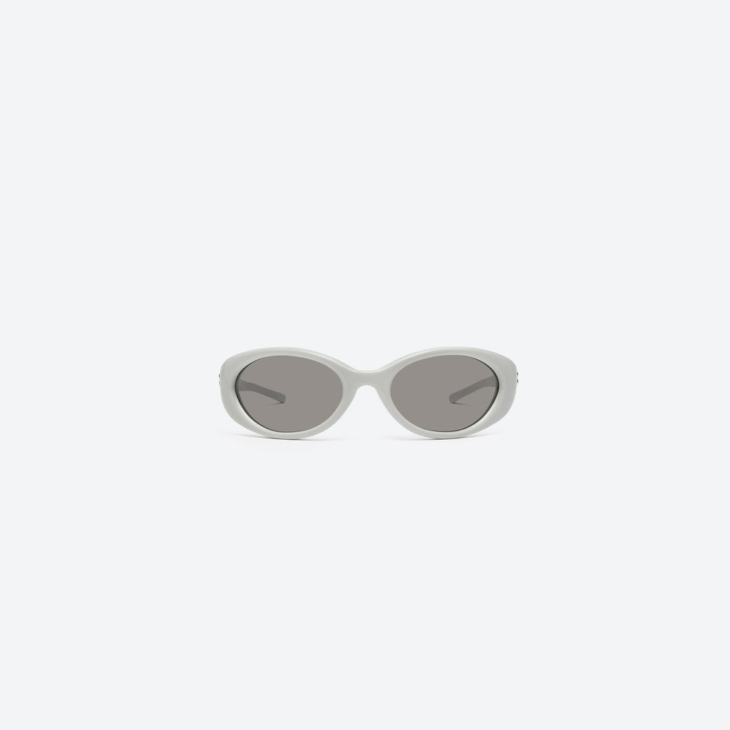 Gentle Monster Atempo G12 Sunglasses in gray, showcasing authentic Korean designer fashion.