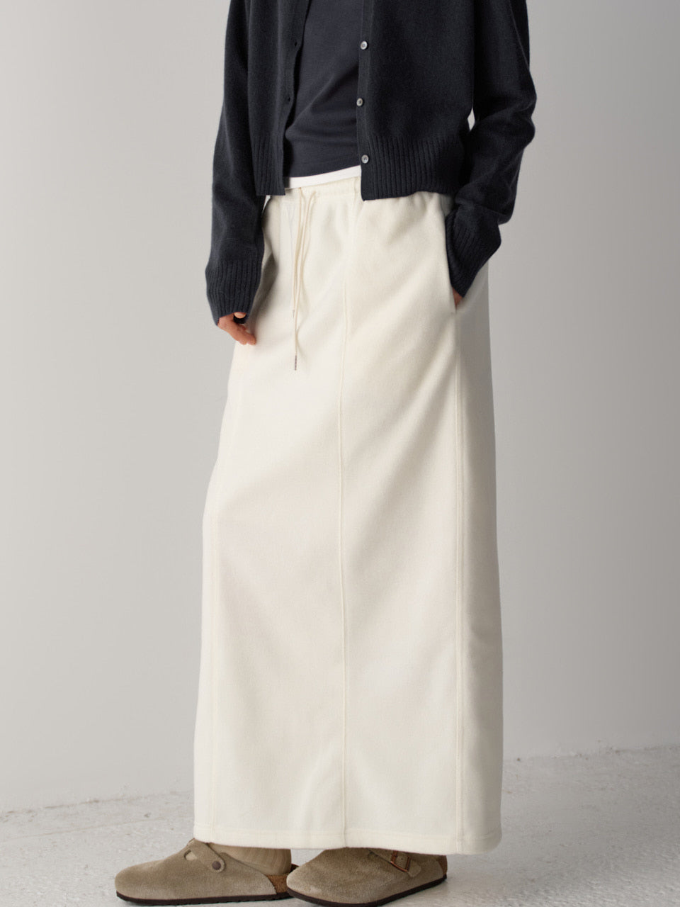 Facade Pattern Wool Fleece Banding Skirt ivory