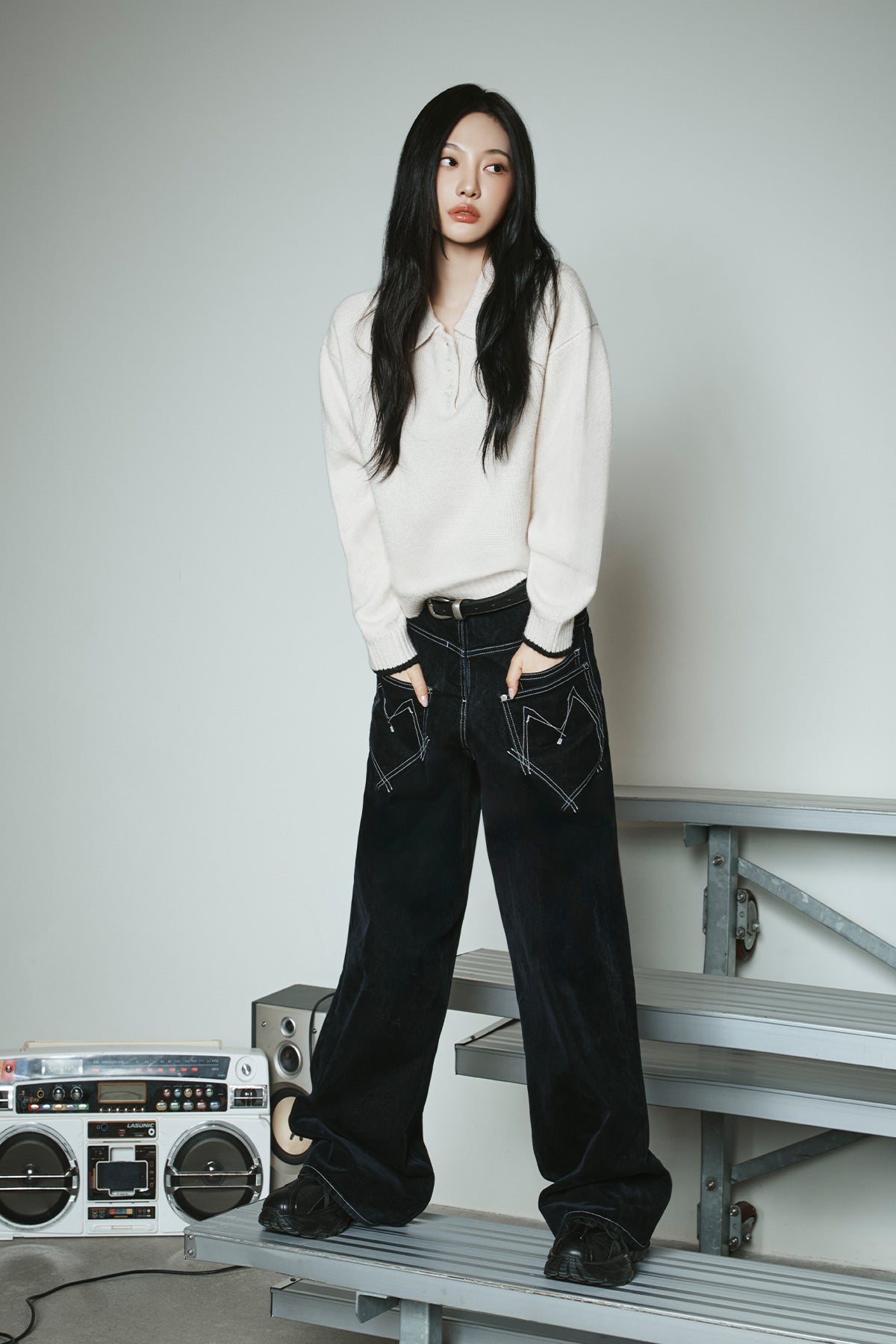 [matinkim] REVERSE VELVET WIDE DENIM PANTS IN NAVY