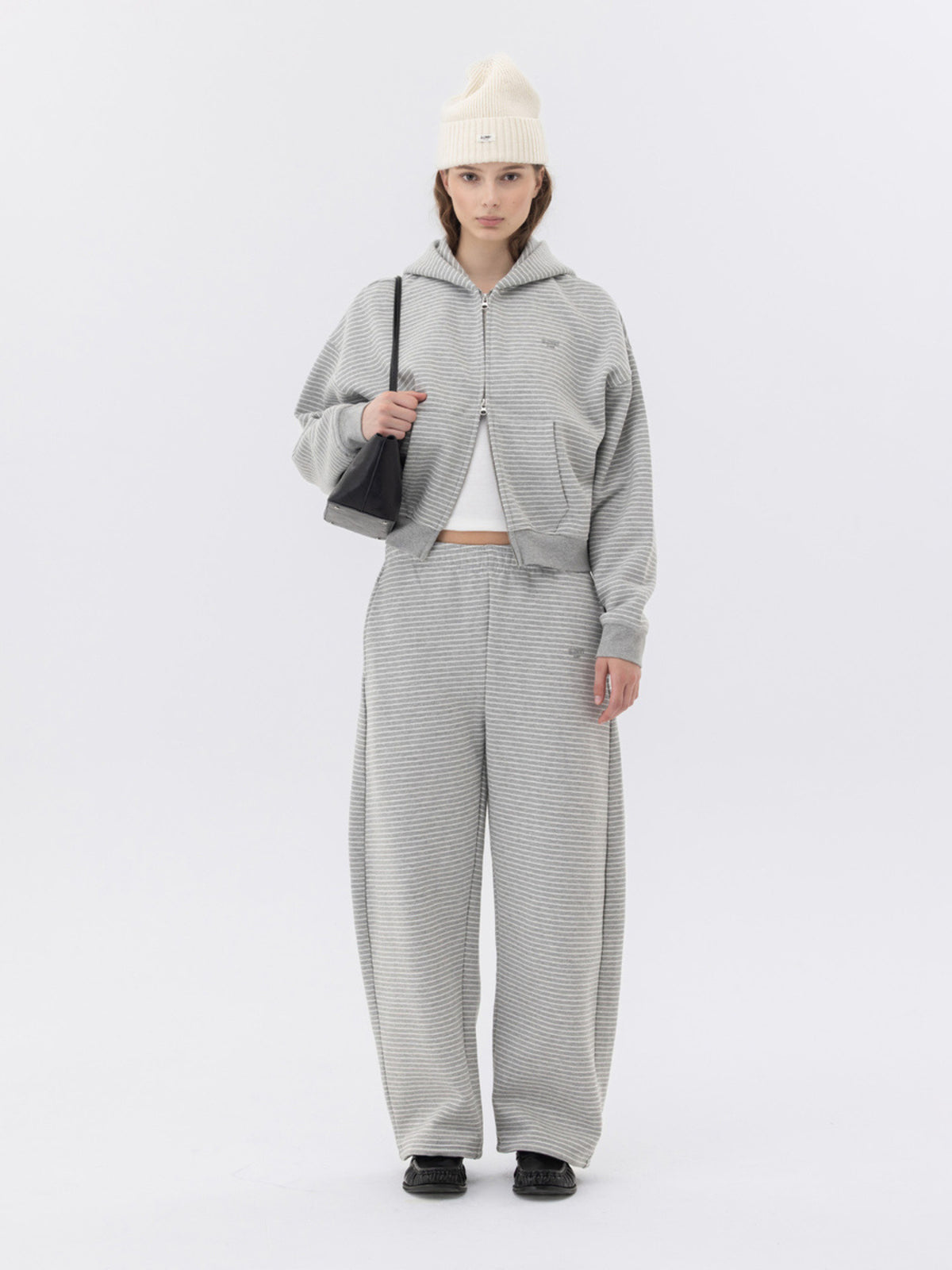 GLOWNY G Warm Core Stripe Sweatpants (Gray Stripe)