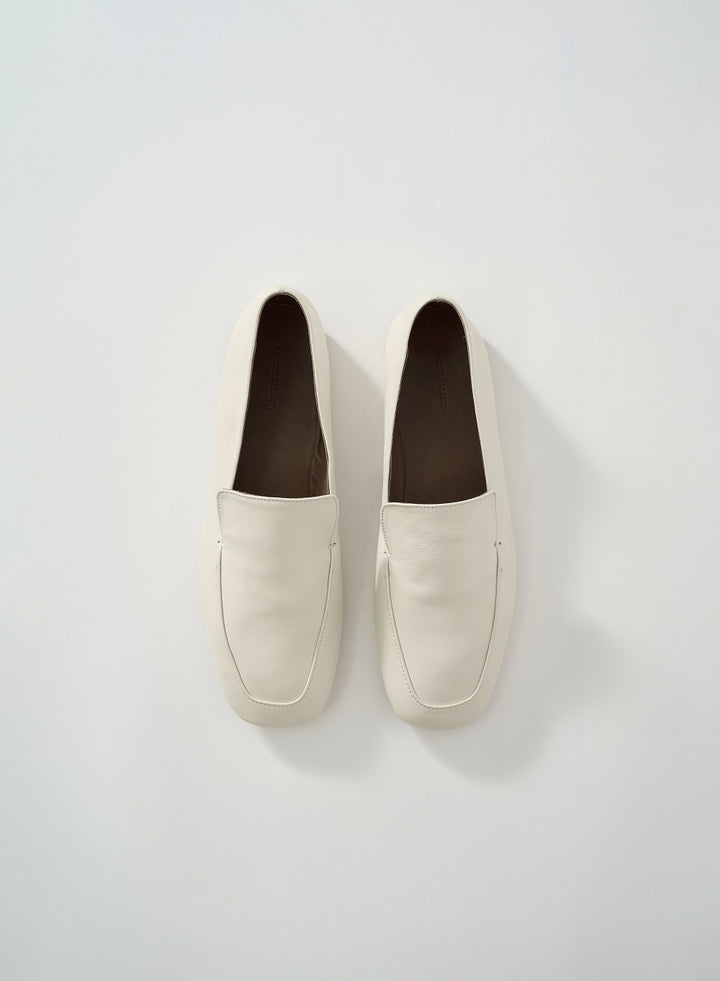 Kindersalmon Alo Leather Loafer White Chalk